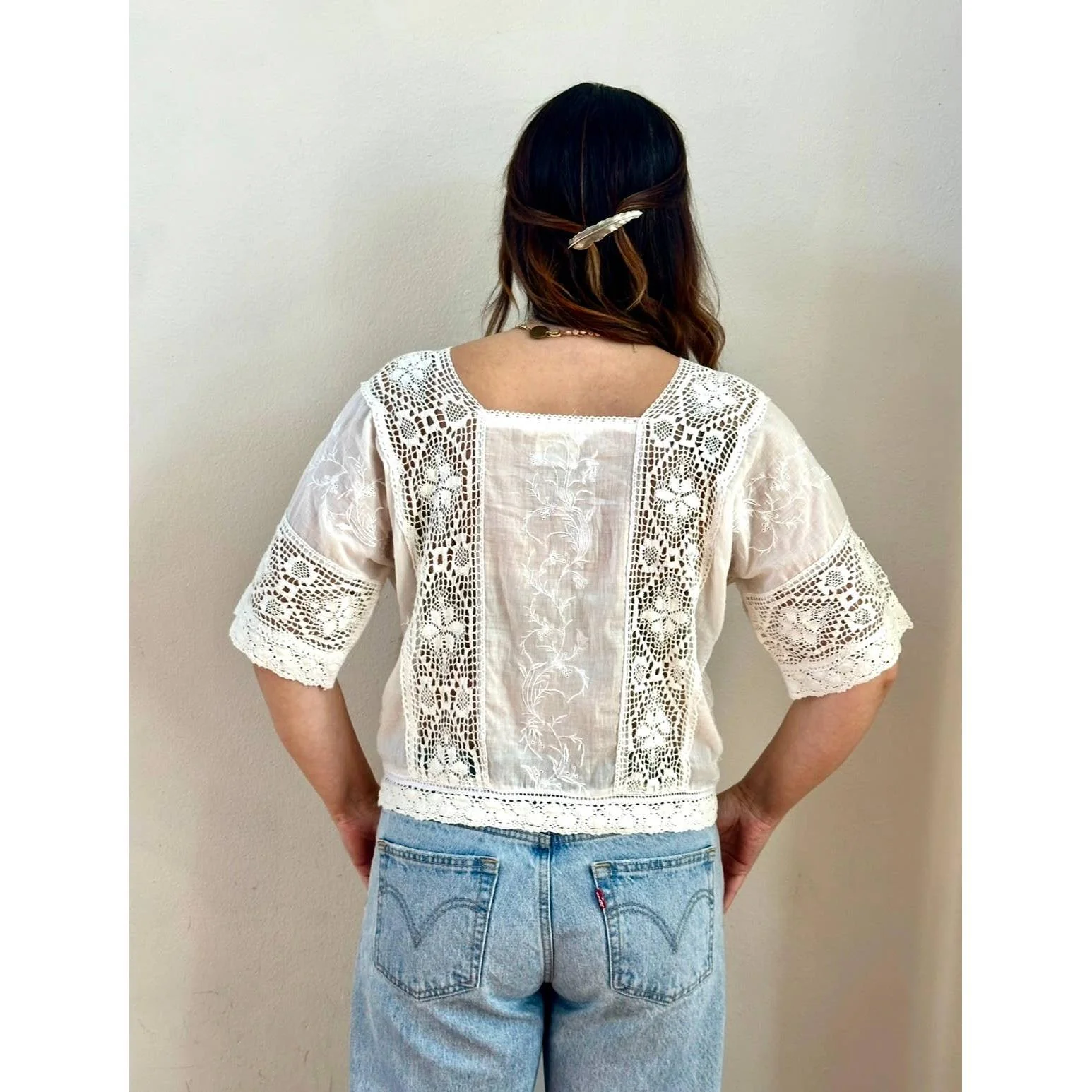 Betty Embroidered Short Sleeves Blouse With Lace Natural - Image 4