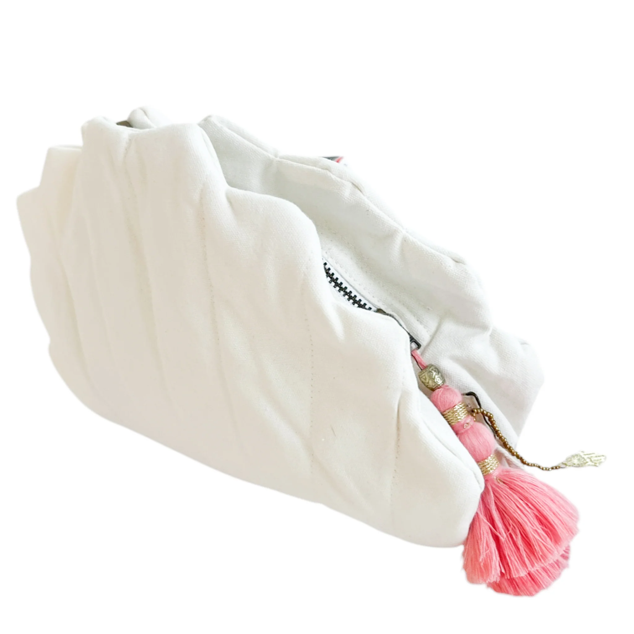 Canvas Scalloped Clamshell Bag With Pink Tassel - Image 4