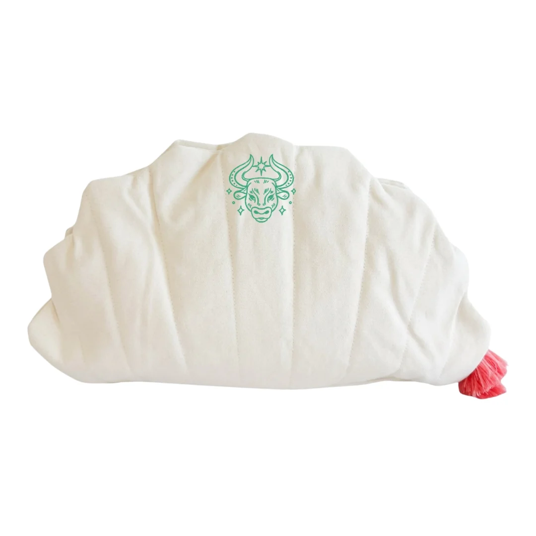 Canvas Scalloped Clamshell Bag With Pink Tassel - Image 9
