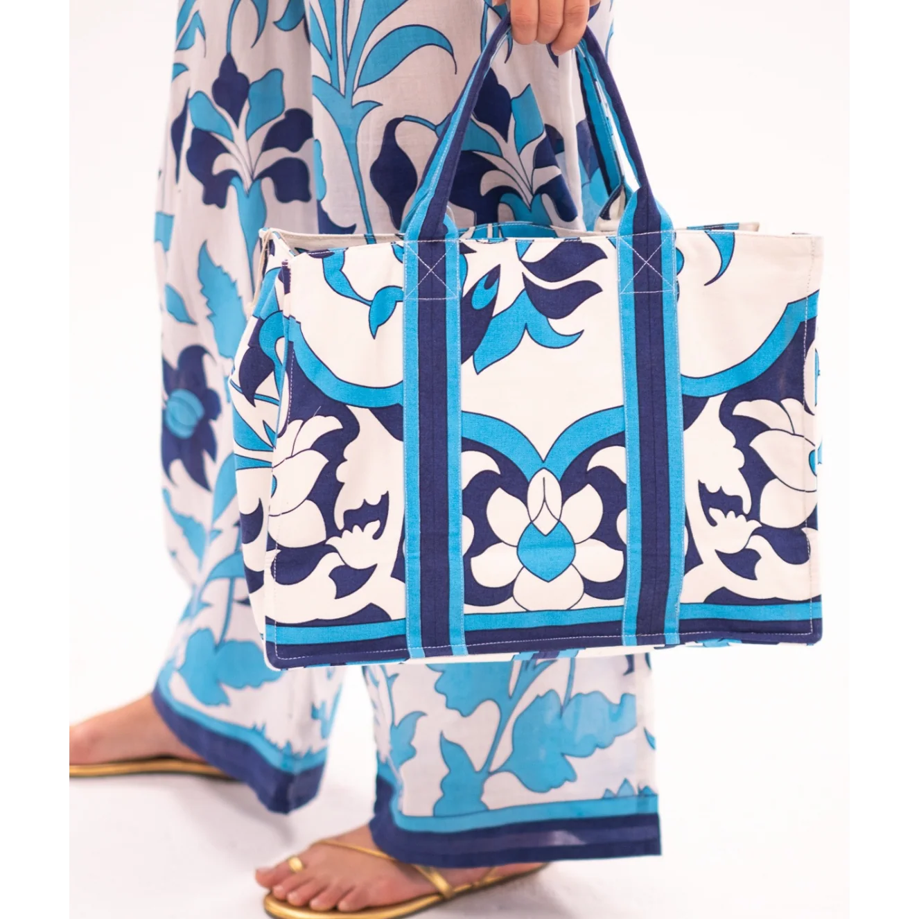 Canvas Tote - Image 2