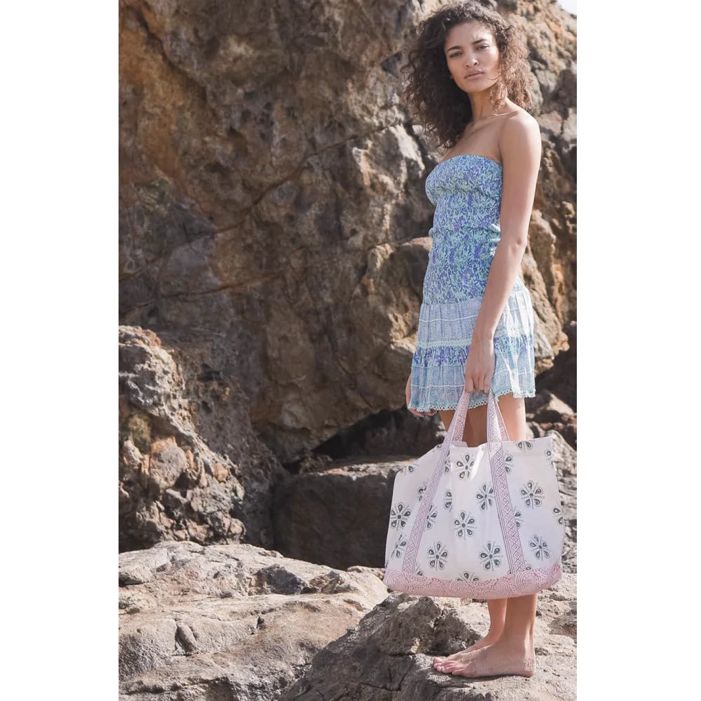 Large Beach Bag with Hat Holder - Image 3