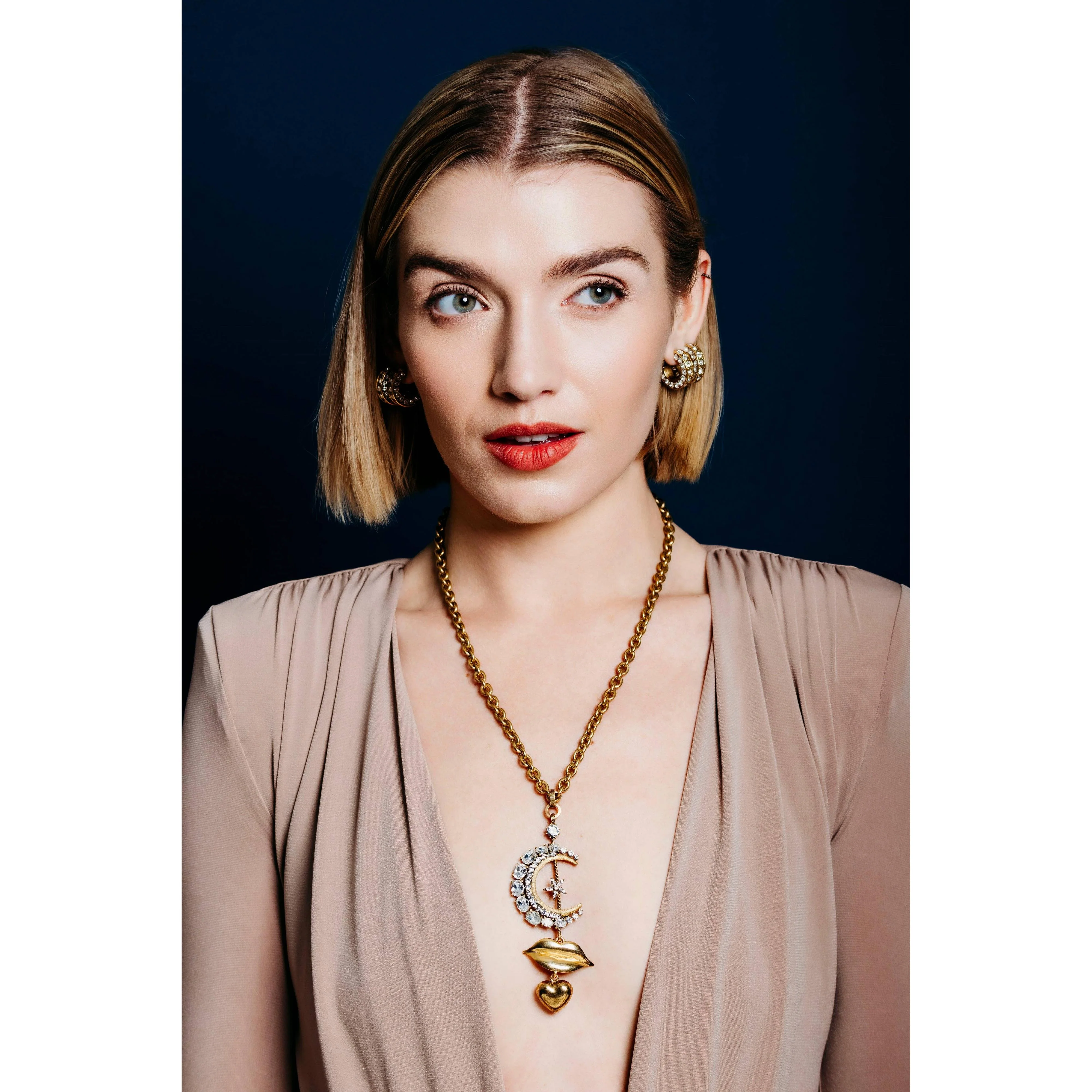 Moonita Necklace: Crystal - Image 5