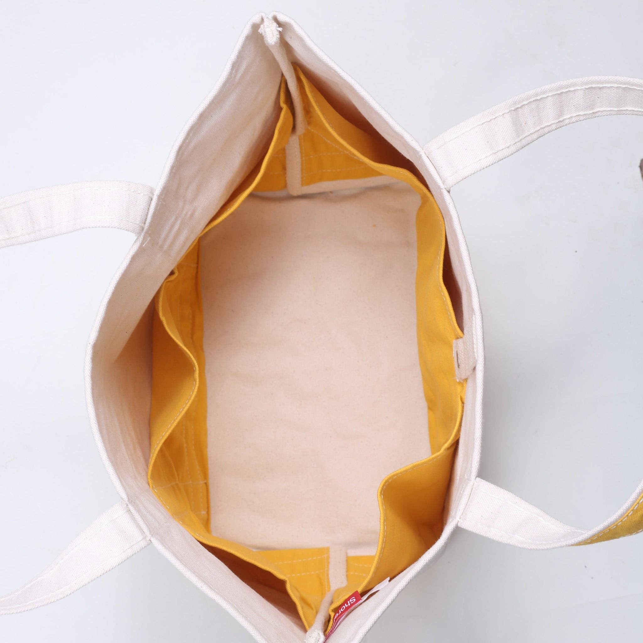 Classic Tote Medium: Natural - Image 10